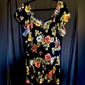 Plus size Black with floral print blouse